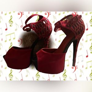B Scene Casey sz9.5 BEAUTIFUL Platform Stilettos